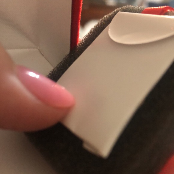 Avon platinum plated diamond pendant necklace. New never worn. - Picture 2 of 6